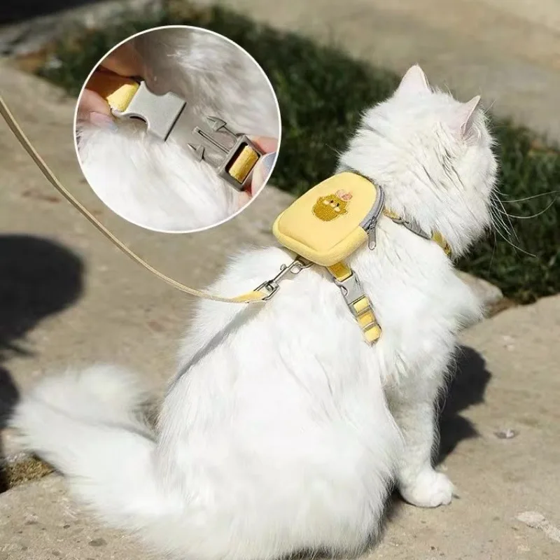 Cute Pet Backpack Leash Set with Cartoon Design for Dogs and Cats Stylish Walking Accessory Convenient Anti Detachment