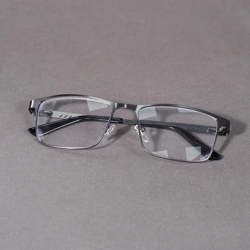 Lesebrille für Herren mit Blaulichtfilter, Metallrahmen, Federscharnier, Presbyopie +0,75-4 Dioptrien Vergrößerungslinse – Detail 12