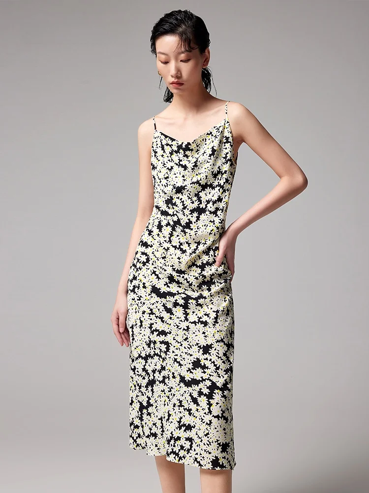 

XMOOM Autumn New Sle High Waist V-ne Daisy Strapl Acetate Dr Princ Sweet Sle Mid-length A-line Dr