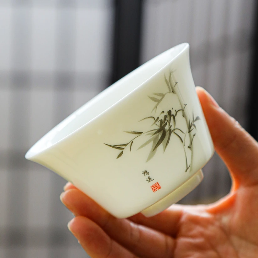 Juego de té Kung Fu de porcelana china, set de tres piezas con Gaiwan estilo nacional textura similar a la jade