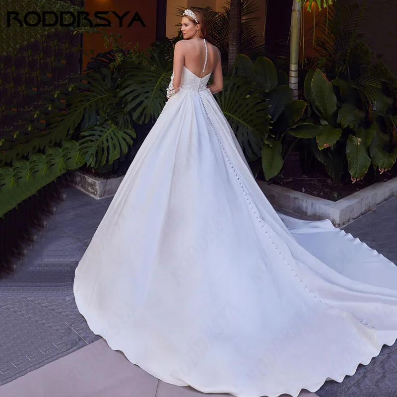 فساتين زفاف بأكمام طويلة من الساتان الناعم من RODDRSYA أنيقة من الدانتيل برقبة عالية مصنوعة حسب الطلب أزرار وهمية من الخلف Vestidos De Novia  أنيقة من الدانتيل برقبة عالية مصنوعة حسب الطلب أزرار وهمية من الخلف Vestidos