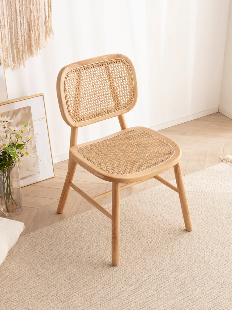 Nordic rattan woven solid wood dining chairs, modern and minimalist style, retro rattan chairs for home restaurants