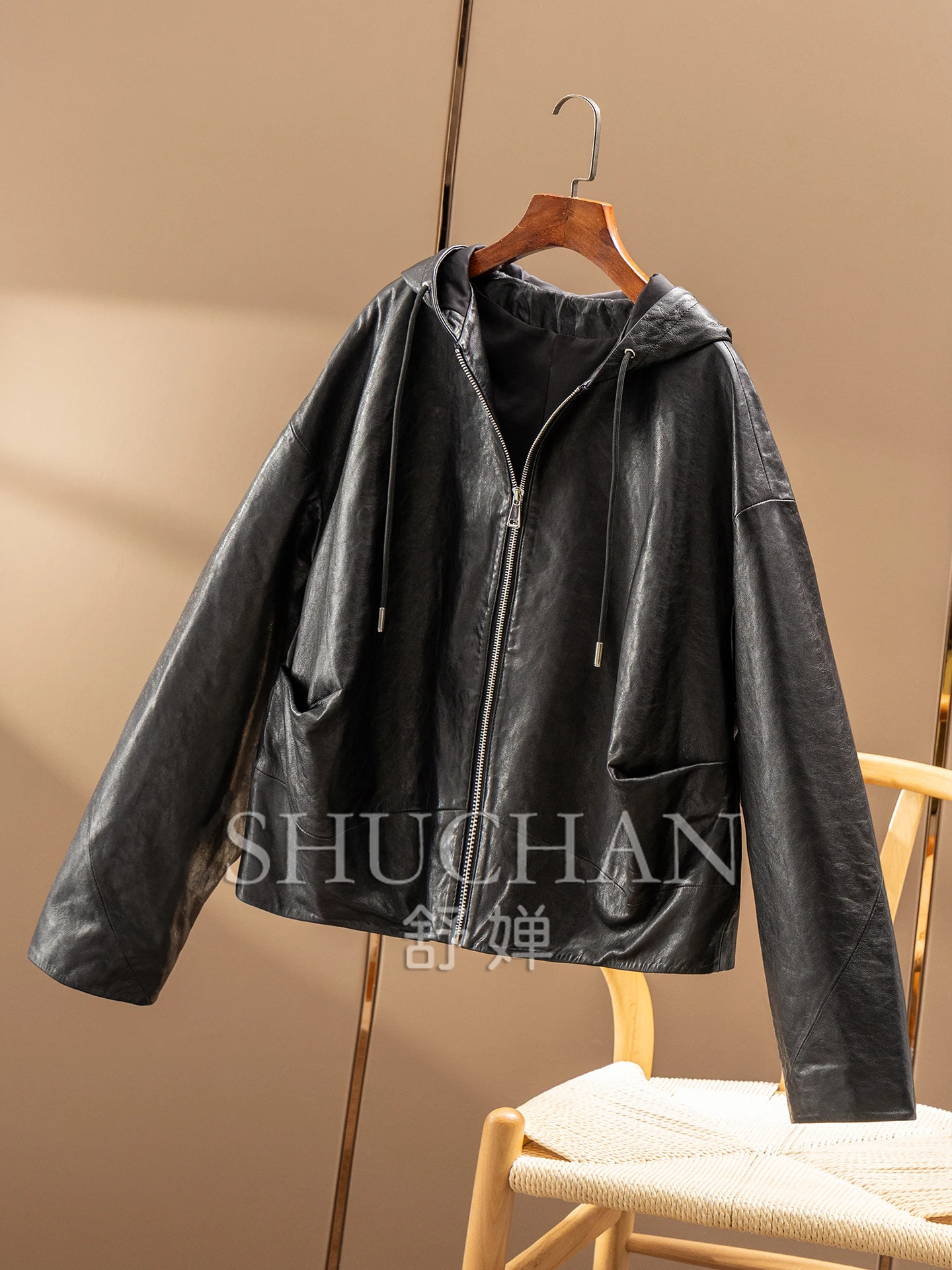 Рисунок 6 - Масляная восковая кожаная куртка из овчины