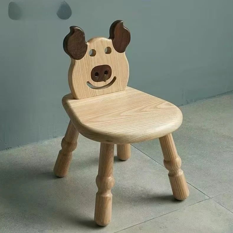 #Children's solid wood dining chair, cartoon zodiac animals, cute seats, small stools, creative shoe changing stools.