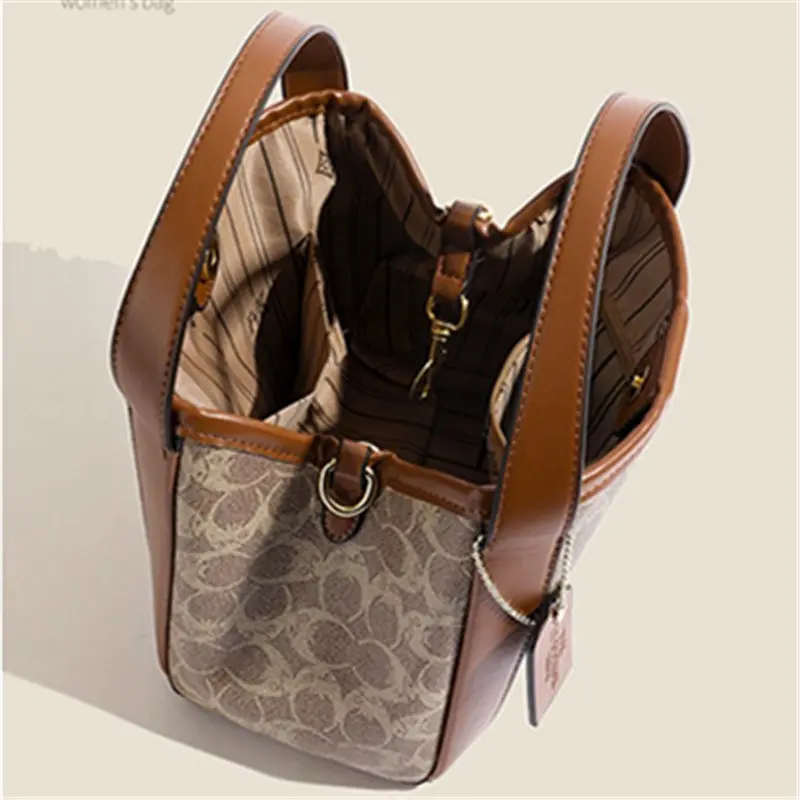 Popular ladies shoulder bag leather luxury handbag ladies bag designer ladies shoulder bag ladies crossbody bag ladies bag