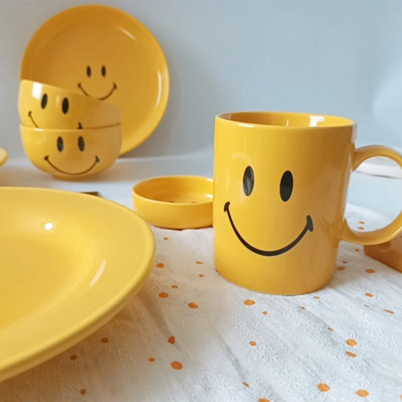 Nordic Ceramic Tableware Set Dinnerware Set Bowl High Fashion INS Yellow Cartoon Plate Soup Bowl Mug Set Modern Style High-End