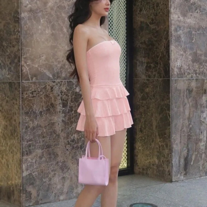 Mini robe d'été Sexy sans manches, dos nu, pour femmes, Y2k, noire, épaules dénudées, moulante, élégante, avec nœud papillon, vêtements de Club de fête