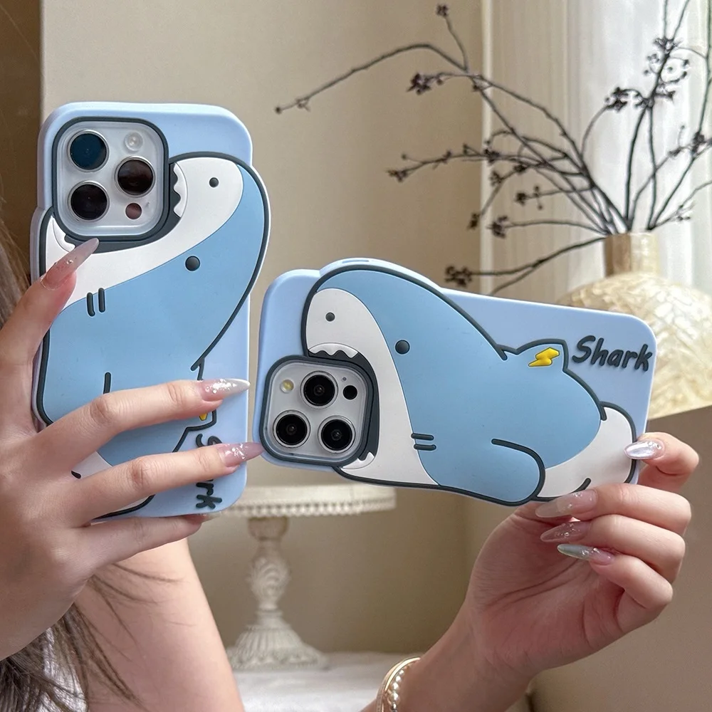 Kawaii Shark Handyhülle für iPhone 16 15 Pro Max 14 13 12 Pro Max Lustige 3D-Cartoon-stoßfeste weiche Silikon-Rückseite – Detail 5