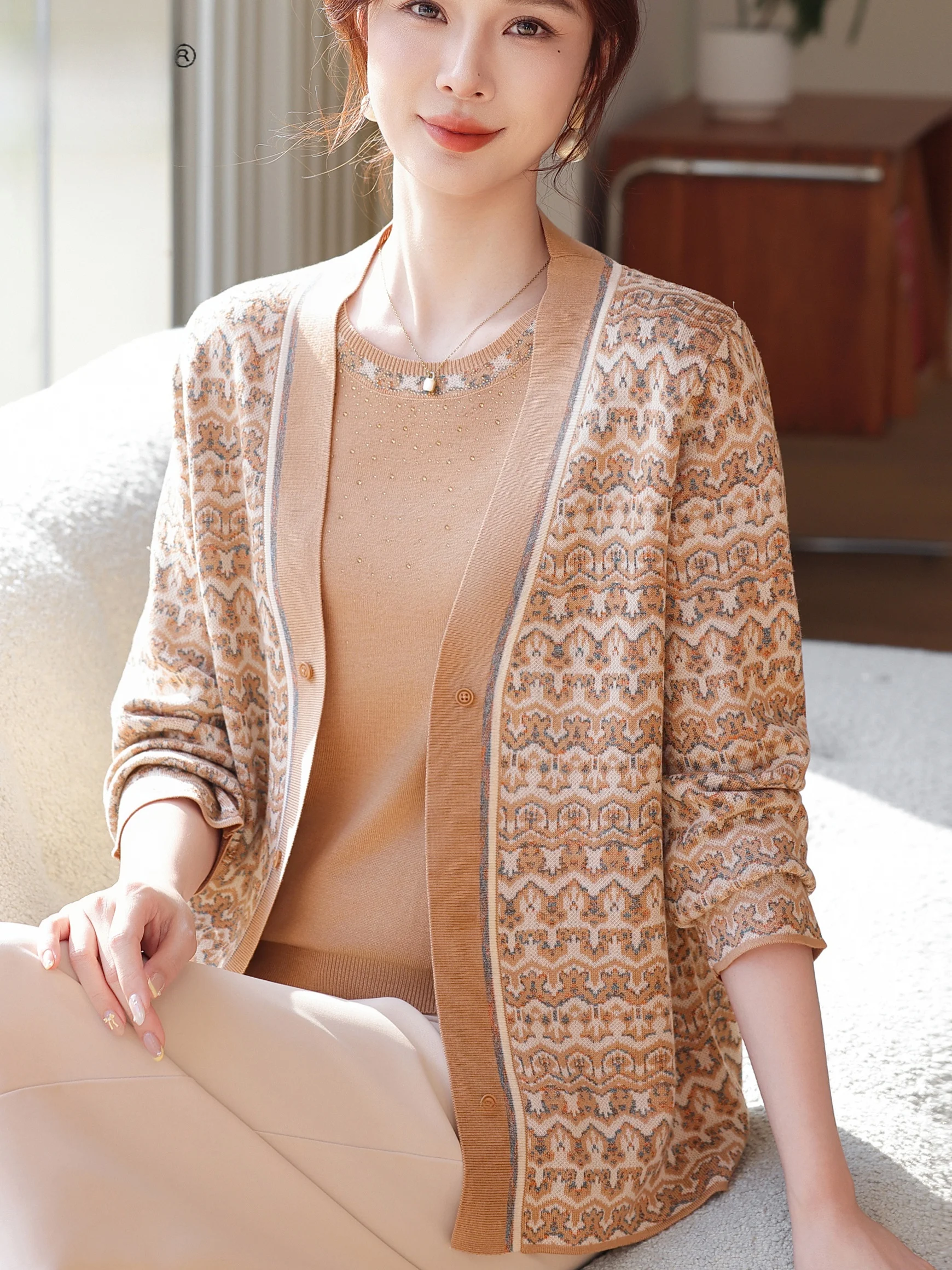 

Spring Summer Mommy Knitted Print Open Cardigan round Ne Two-Piece Set Faionable Loose Outerwear for Middle-Aged Women