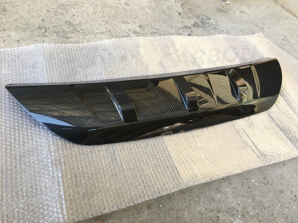 

Carbon Fiber Rear Bumper Lip Diffuser B Style For Alfa Romeo Stelvio 2017 2018 2019 Car FRP Bumper Guard Body Kits