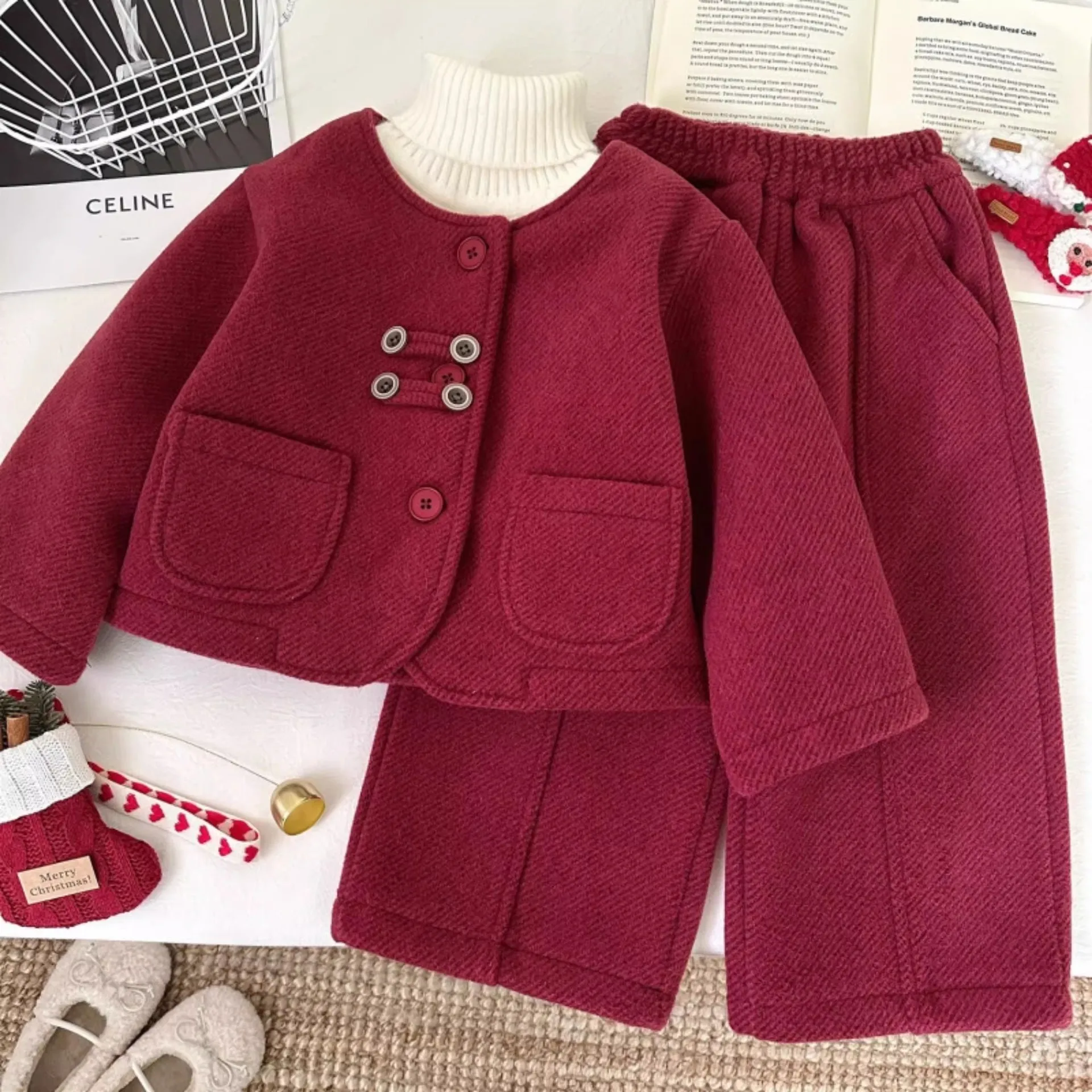 

Girls Thicken Jacket Set 2025 New Winter Long Sleeve Round Neck Coat + High Waist Loose Straight Leg Pants Children Clothing Set