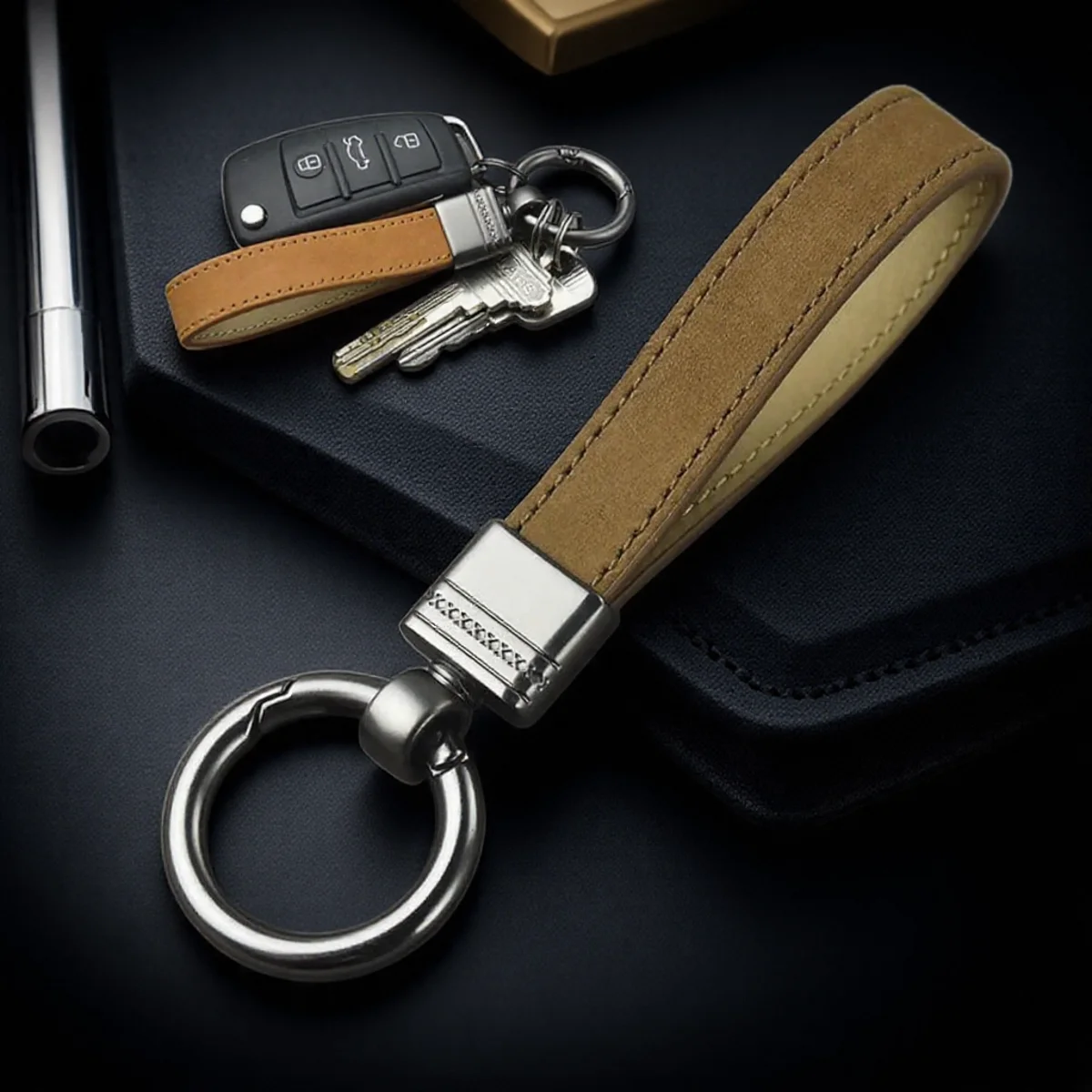 Luxury Genuine Leather Keychain Black Buckle Key Ring Holder Perfect Accessory Gift for Men Women