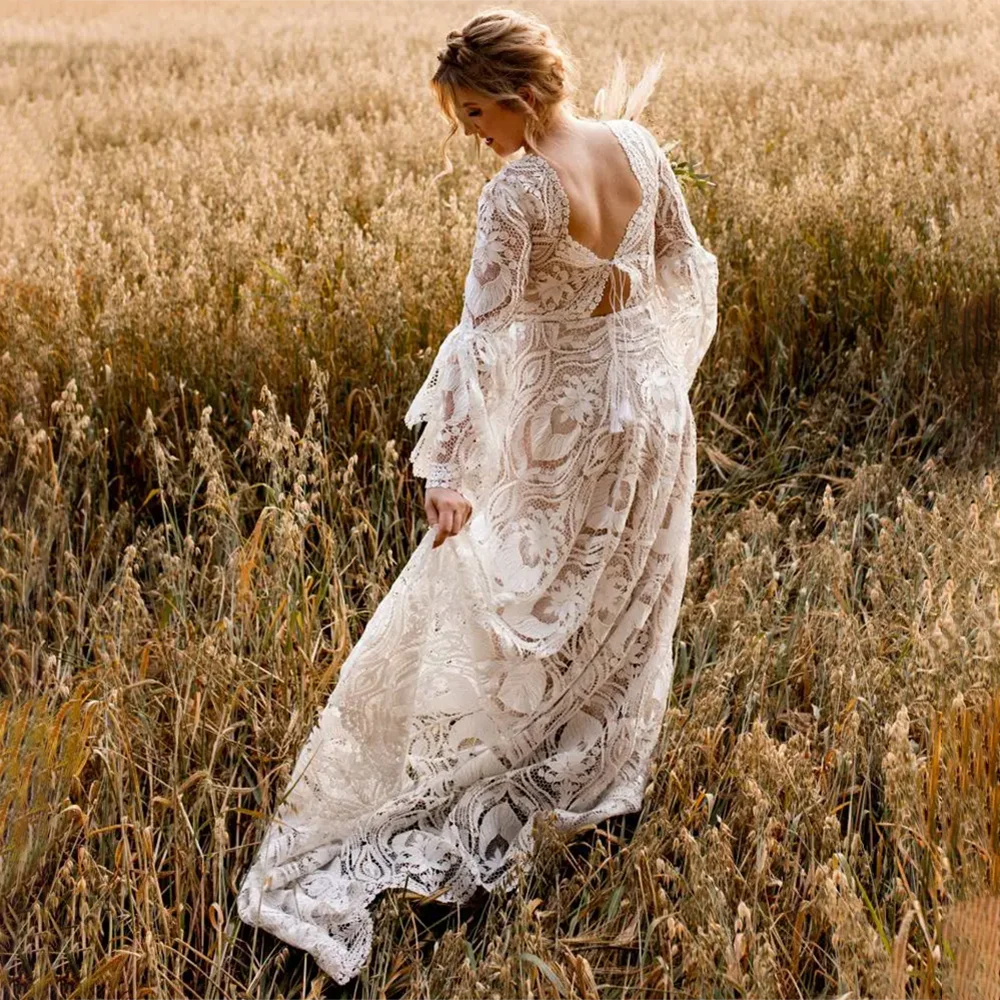 Long Flare Sleeves Cutout Lace Scoop Neck Bridal Gowns Elopement Customized Large Size Bohemian Western Photoshoot Wedding Dress