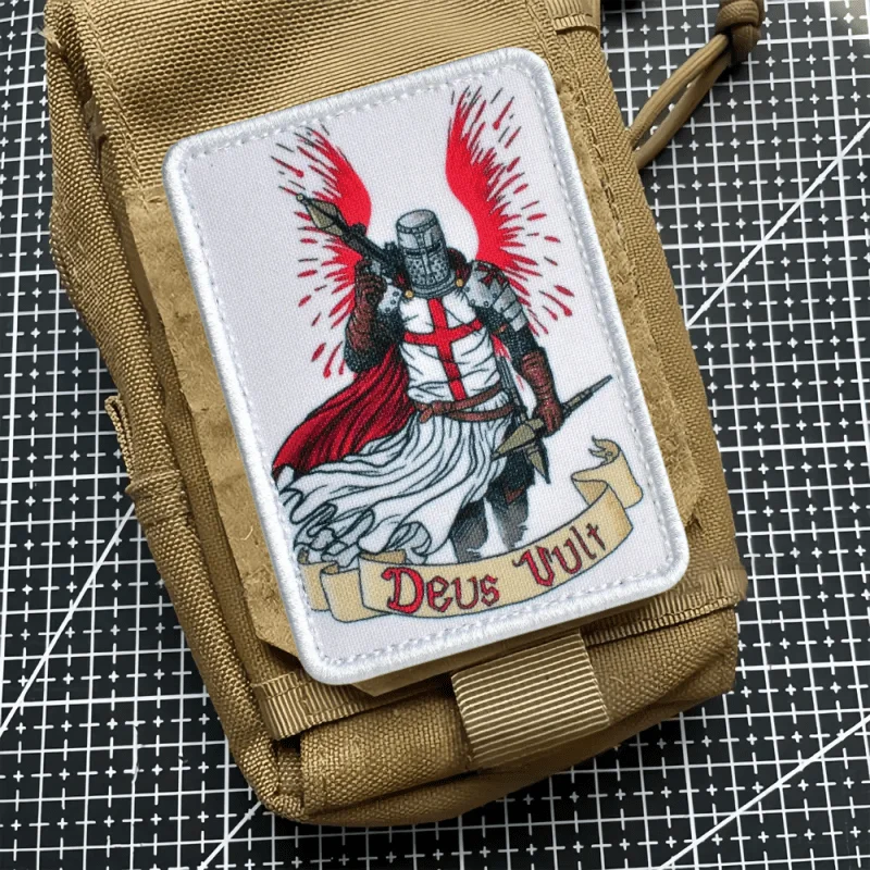 Parche táctico moral Deus Vult gancho y bucle impreso para mochila - imagen 2