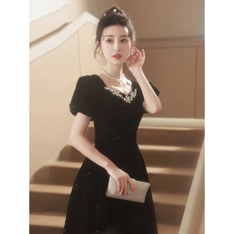 Black velvet evening dress diamond neckline A-line adult dress dress birthday party wedding dresses