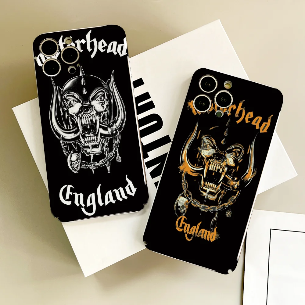BAND M-Motorhead جراب هاتف FUNDA آيفون 16 15 14 13 12 11 Plus Pro Max ثقب دقيق صغير مطابقة فيلم يغطي