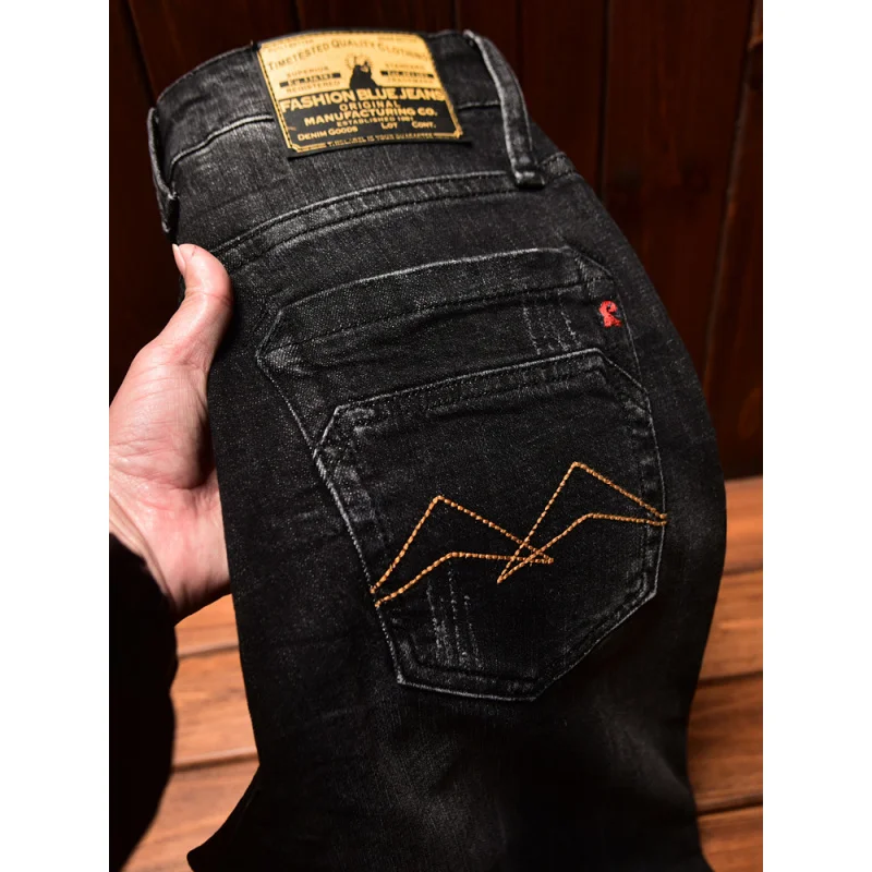 Jeans neri nostalgici retrò di fascia alta da uomo stile primaverile e autunnale slim fit piccoli pantaloni elastici versatili alla moda a tubo dritto
