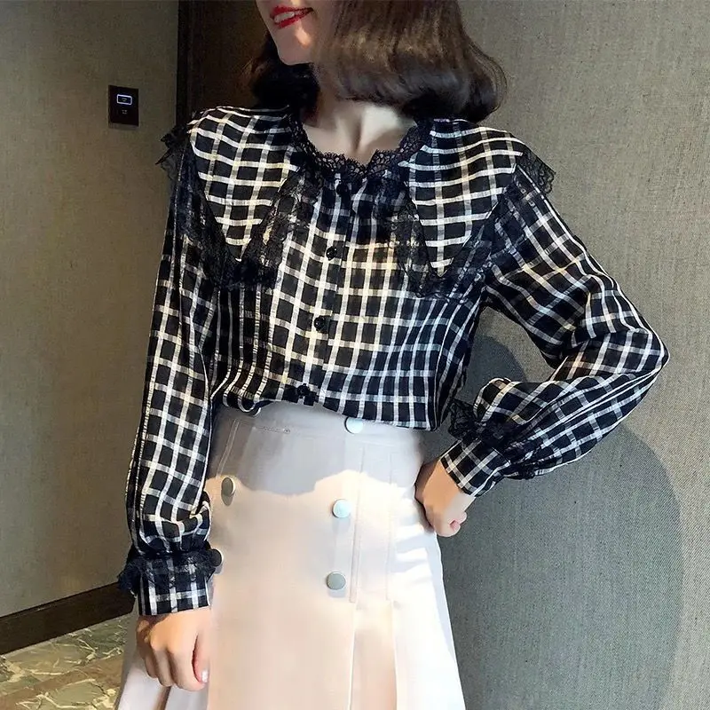 Simplicity Fashion Autumn Women Peter Pan Collar Plaid Ruffles Single Breasted Temperament Sweet Loose Long Sleeve Shirts Tops