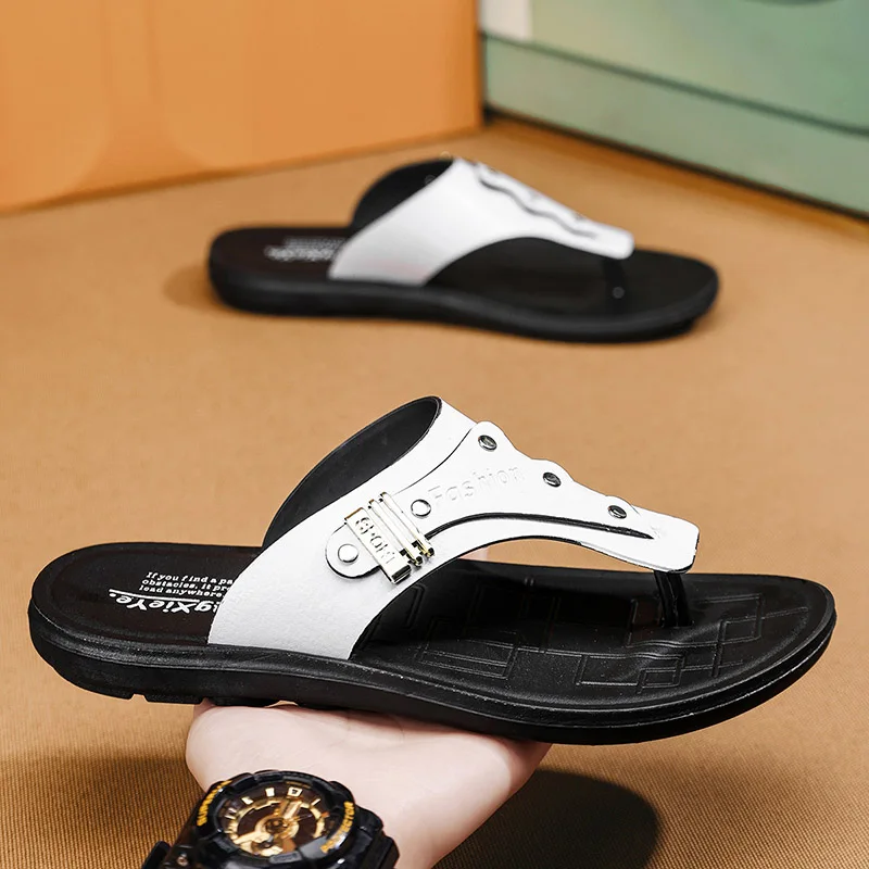 

Men's Flip Flops Thong Sandals Summer New Indoor Outdoor Slippers Water Shoes Soft Sole Open Toe Beach Shoes