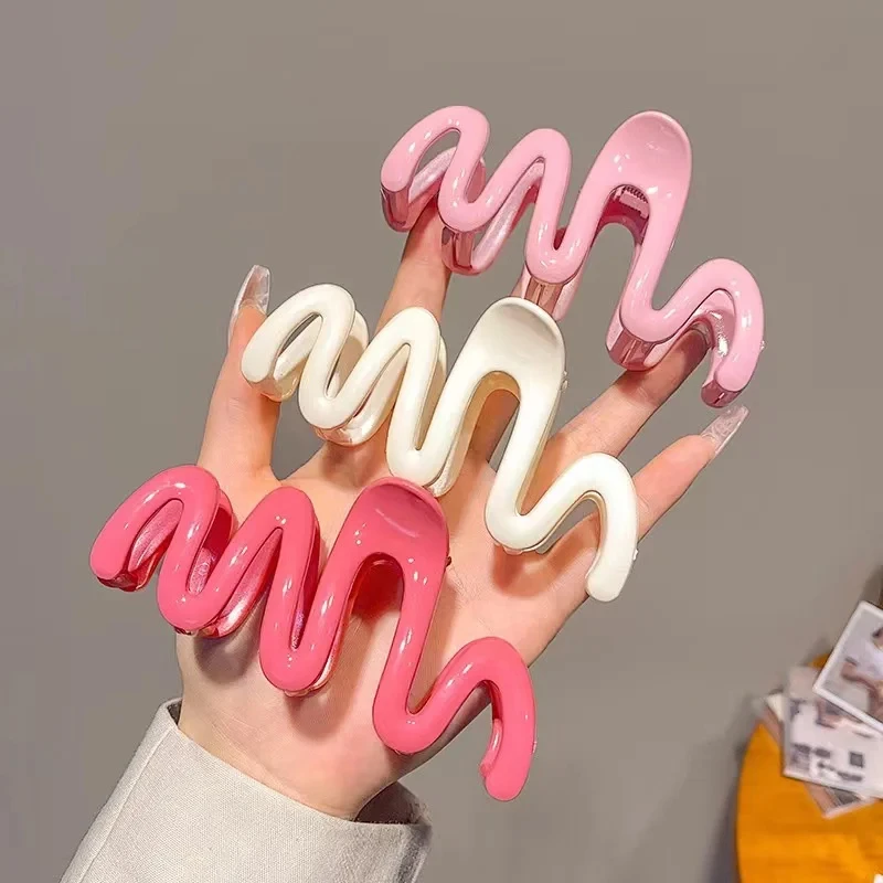 New Wave Crab Claw Clips Vrouwen Koreaanse Plastic Haai Haarclips Geometrie Hoge Paardenstaart Barrette Haarspeld Meisje Haaraccessoires