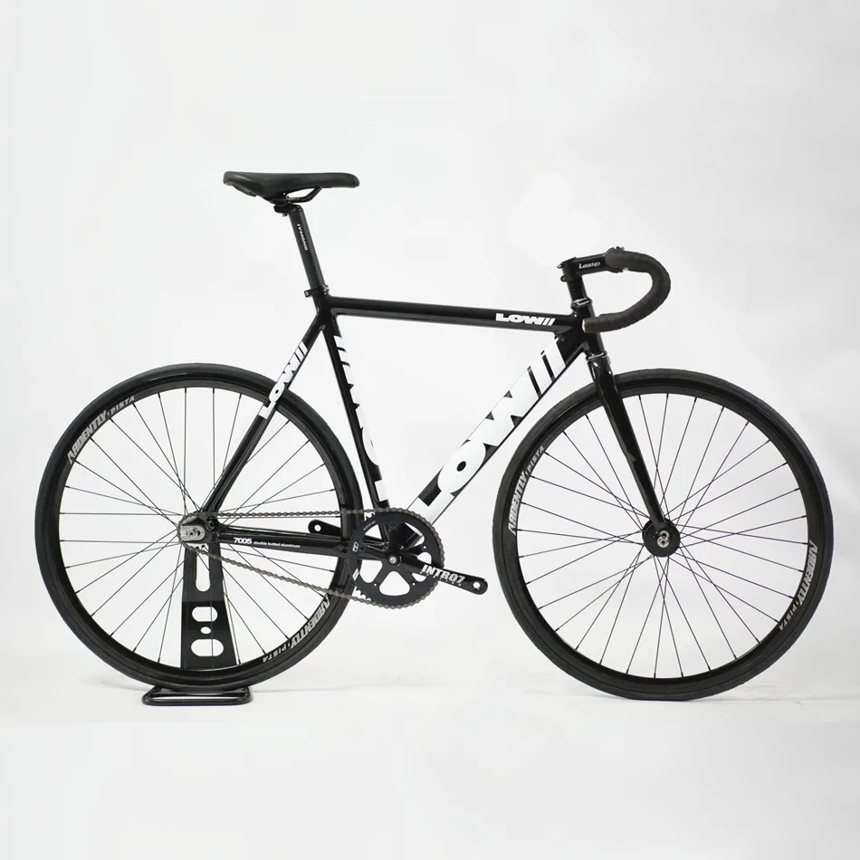 Vaste Tandwielfiets 700c Aluminium Frame Carbon Vork Enkelvoudige Snelheid Fixie Baanfiets Met Vurig Wielstellen Industry Lagernaven