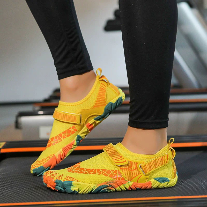 Zapatos de playa antideslizantes multifuncionales, zapatos de yoga silenciosos para Fitness, zapatos deportivos transpirables para saltar la cuerda, aeróbicos