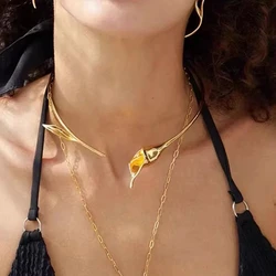 HANGZHI Metal Flower Bone Choker Necklace for Women Neck Collar Y2K Luxury Charm Trend Vintage Jewelry 2024 New Design