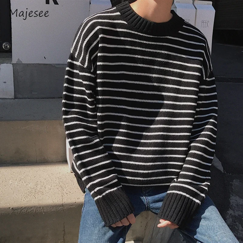 Mens Casual Pullovers Daily O-neck Striped Spring Autumn All-match Knitting Unisex Streetwear Teenagers Japanese Style Fashion