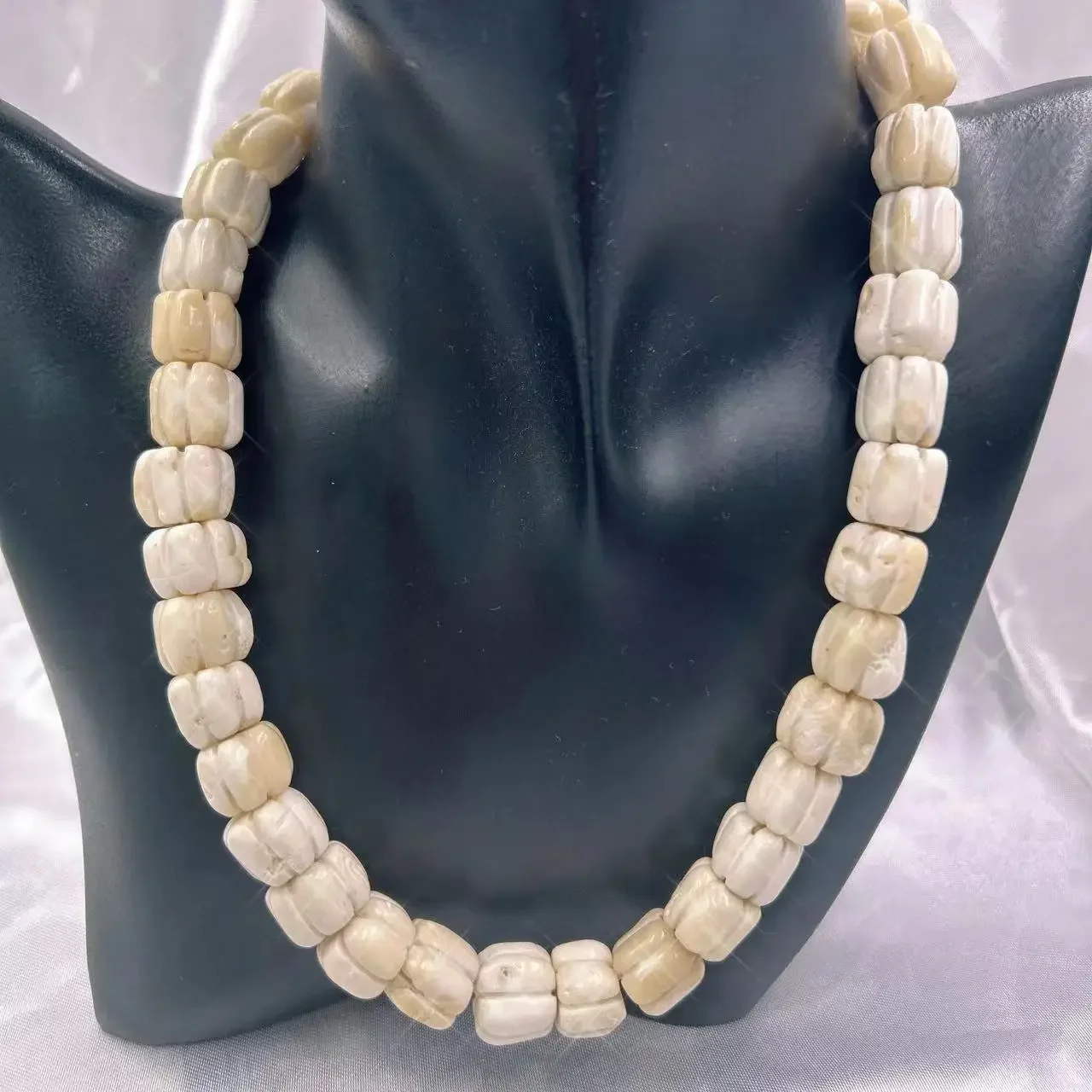 

12-14mm Halloween Gift White Vintage Pumpkin Natural Sea Bamboo Coral Female Jewelry Short Collar Necklace 17-20inch