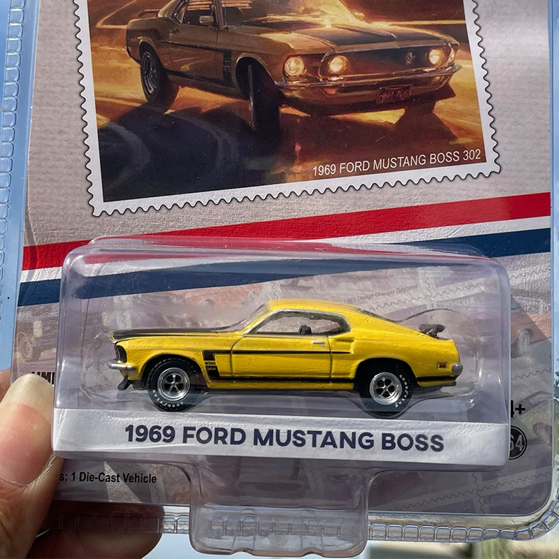 

Diecast 1:64 Scale 1969 Ford Mustang Sports Car Simulation Alloy Car Model Static Display Collectible Gift Souvenir Decoration