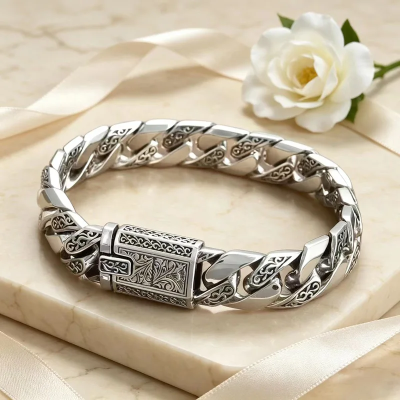 Tang Dynasty-style floral pattern bracelet, thick and wide Korean style smooth surface Thai jewelry vintage unique fashion
