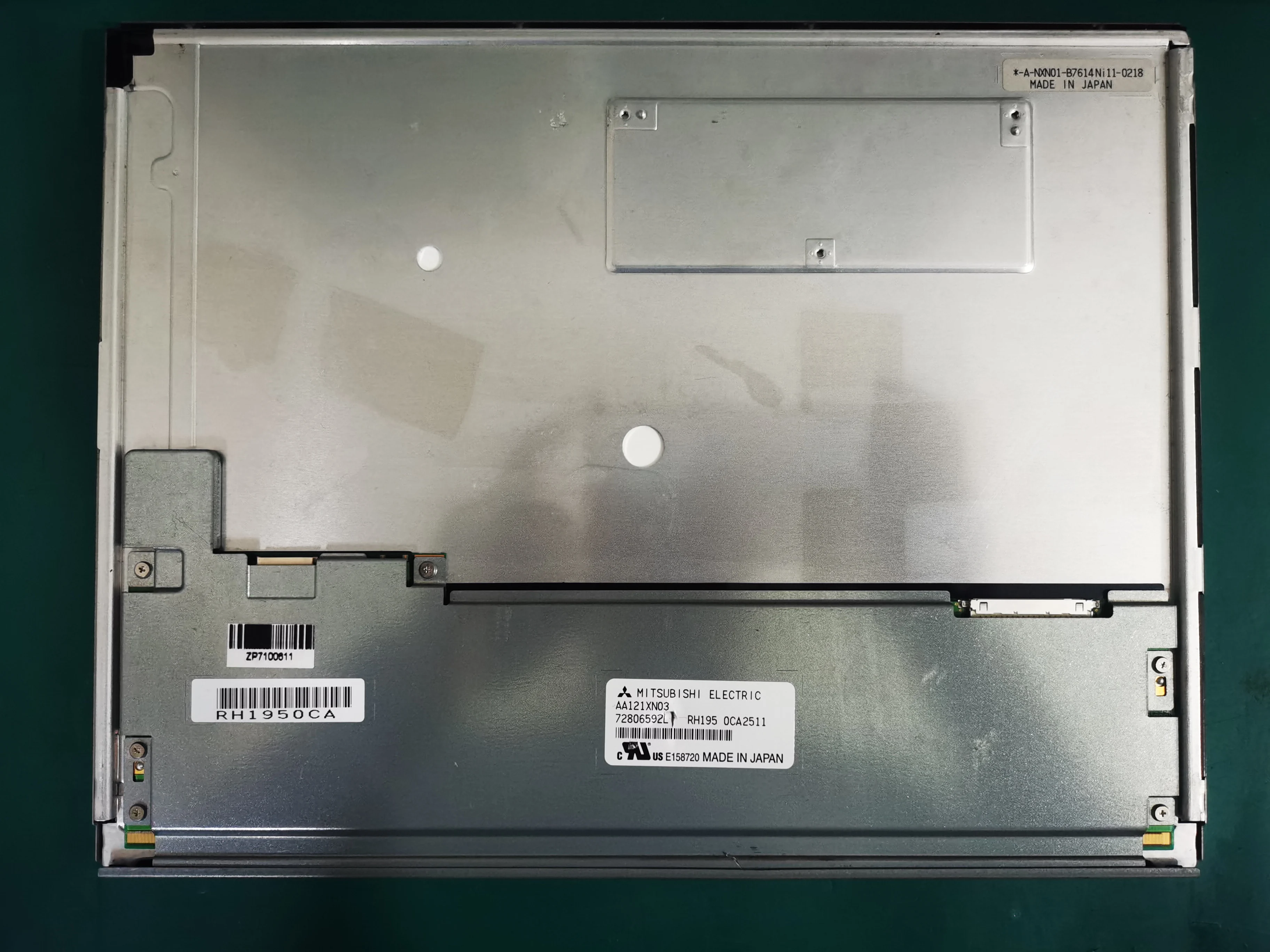 AA121XN03ของแท้หน้าจออุตสาหกรรมขนาด12.1นิ้วทดสอบในสต็อก AA121XN01