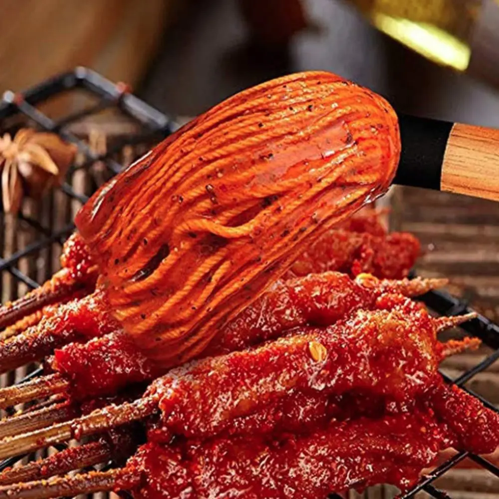 Wooden Handle BBQ Mop Brushes Hanging Soft Cotton Bristles Barbecue Sauce Brushes with Replacement Heads Grill Basting Mop Grill