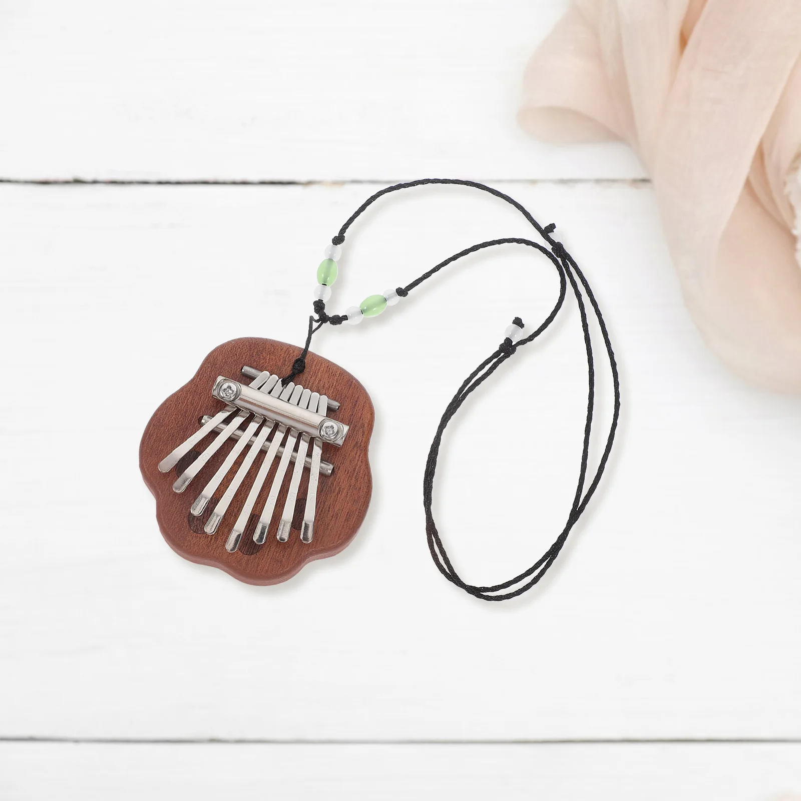 بيانو كاليمبا الاحترافي ذو 8 نغمات رقيق وخفيف الوزن ومحمول لمحبي الموسيقى والمبتدئين في البيانو الإبهام