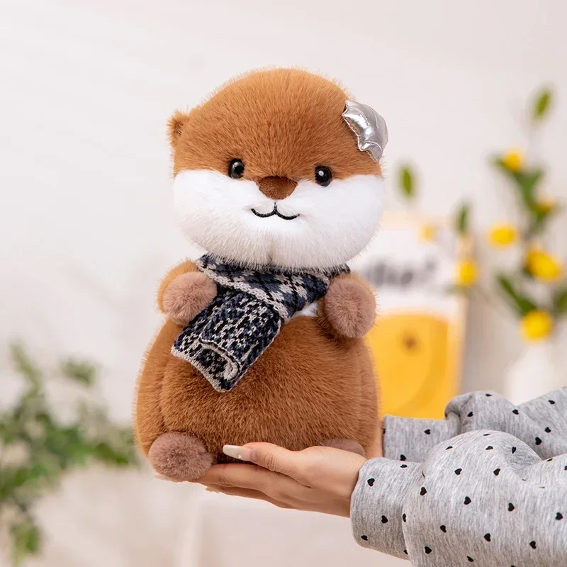 Morbido peluche lontra bambola di peluche carino anime capibara soffice giocattolo lontra kawaii che indossa una sciarpa peluche regalo perfetto per le amiche
