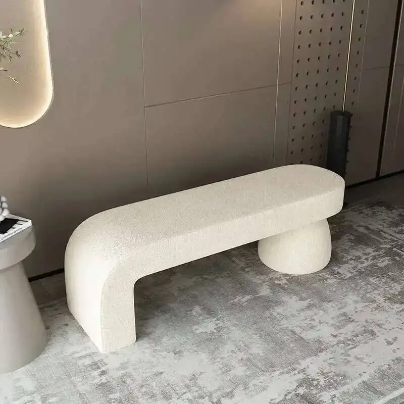 Nordischer Hocker: Vielseitiger Möbelhelfer für Zuhause, Schlafzimmer, Bettende, Sofa, Bekleidungsgeschäfte und als Ruheplatz/Ottoman