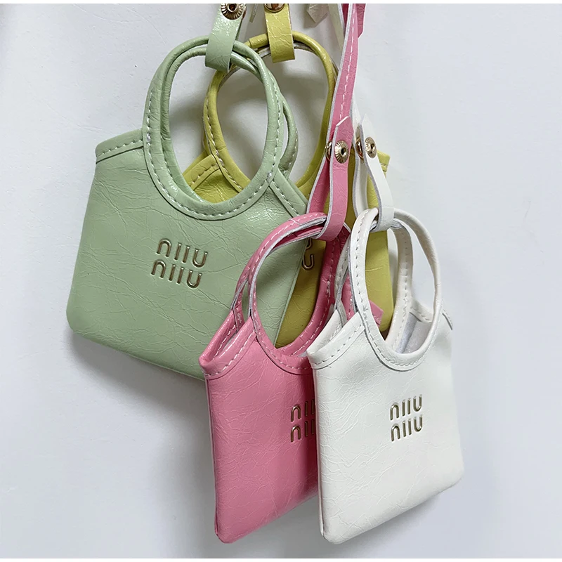 Mini bolso colgante de llavero, bolso de maquillaje, cartera, bolso, funda para auriculares, decoración colgante, accesorios de adorno, regalo del Día de San Valentín