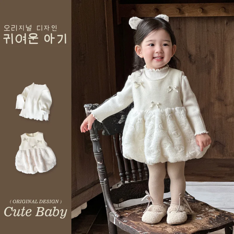 

2025Early Winter New Fleece-Lined Vest Dress Set for Baby Girls Stylish Outerwear Two-Piece Outfit for Going Out