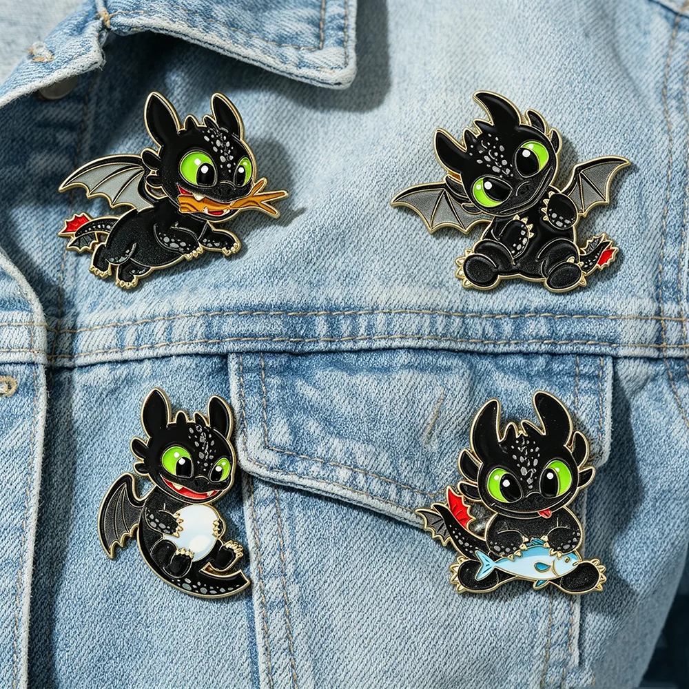 Fantasy Black Dragon Sammlerstück Emaille-Pin-Set - 4-teiliges Set mit Cartoon-Kreaturen-Anstecknadeln, ideales Geschenk für Pin-Enthusiasten