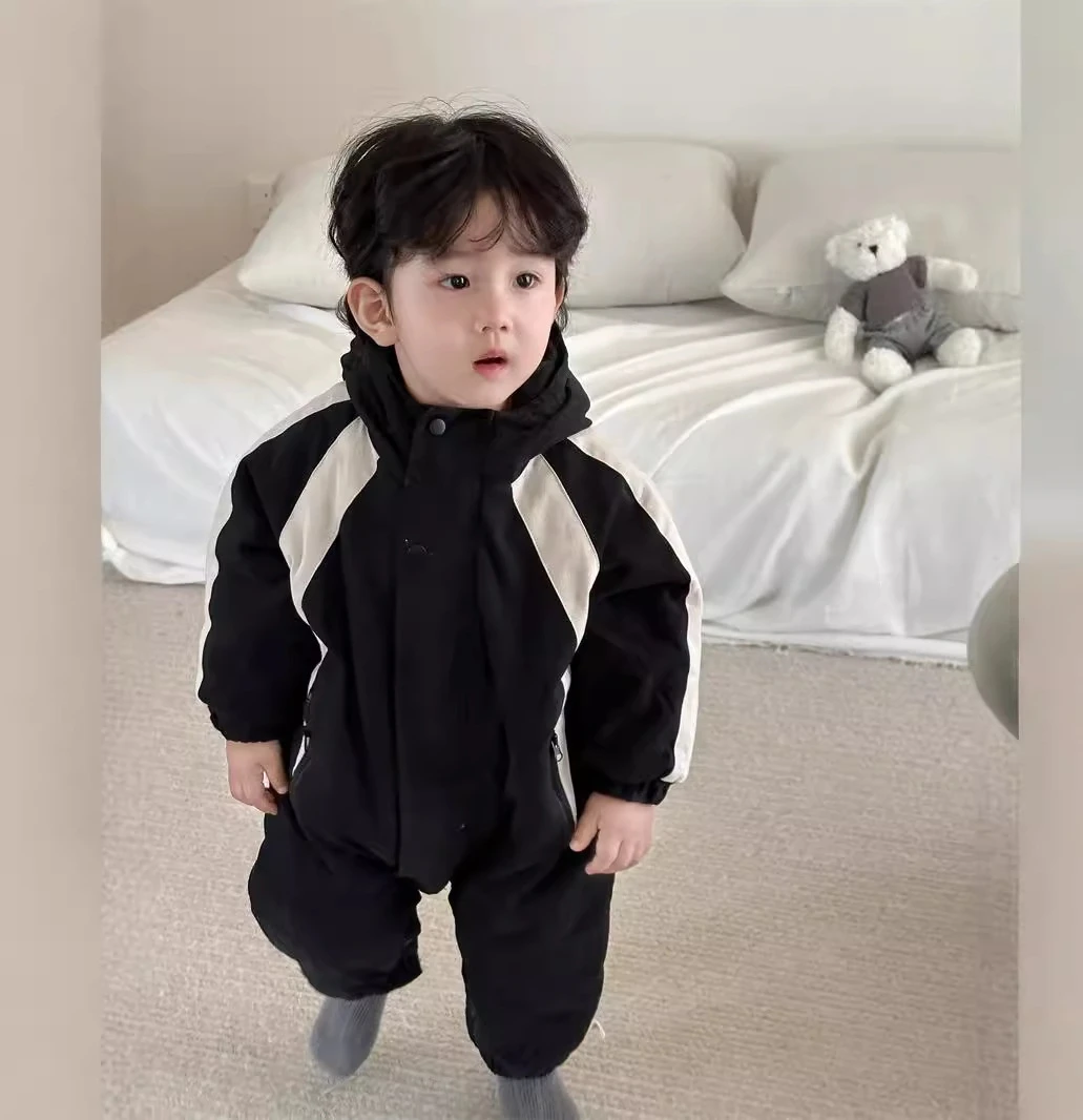 Baby Outdoor Clothing Autumn Baby Jumpsuit 2024 New Korean Children Clothing Boys Patchwork Hooded Rompers