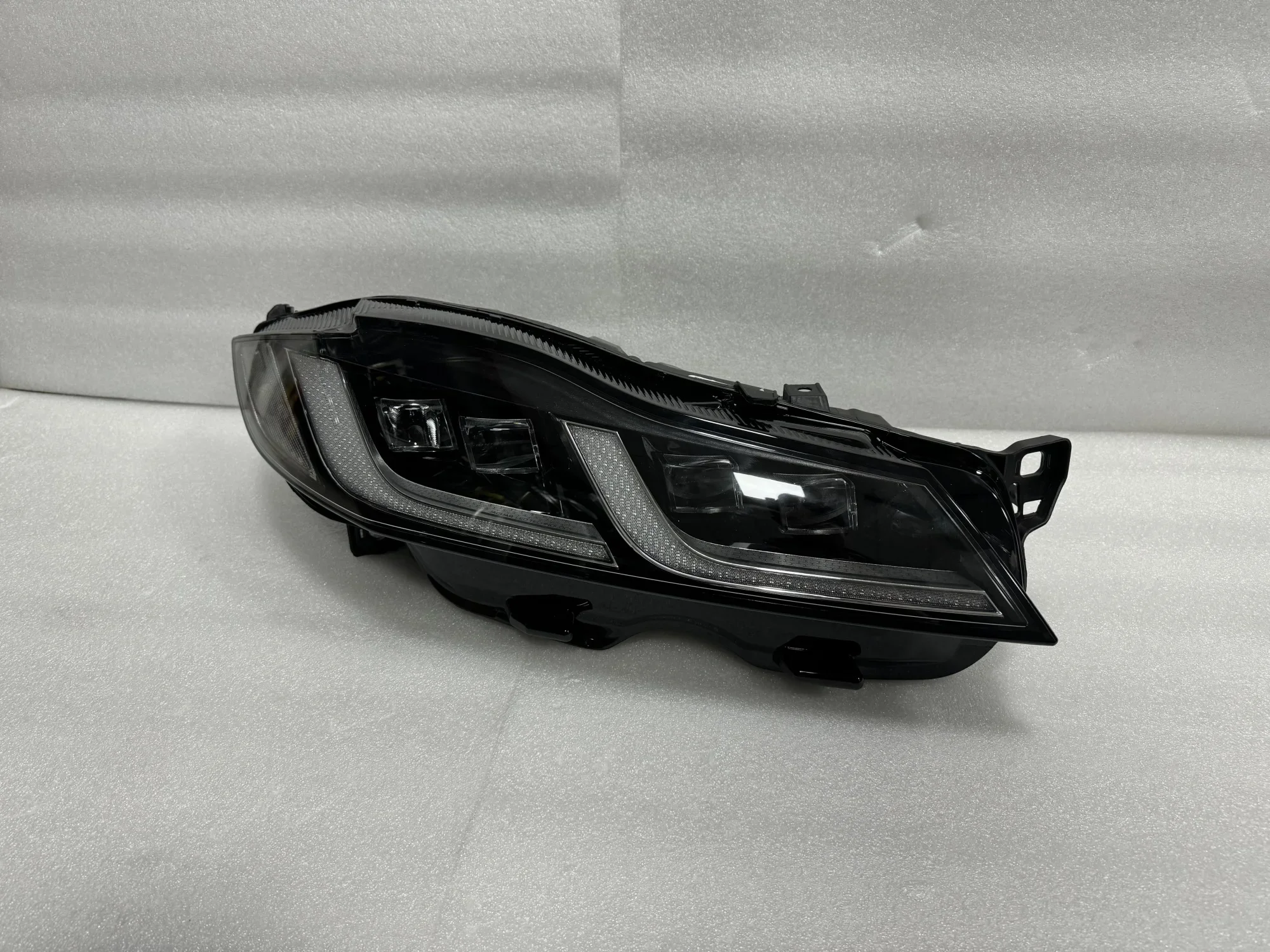 Original Matrix LED Headlamp for Jaguar XF, F-PACE, X250, X260, X761, XFL, XF Light, New Condition Headlights Lens, 2021-2025