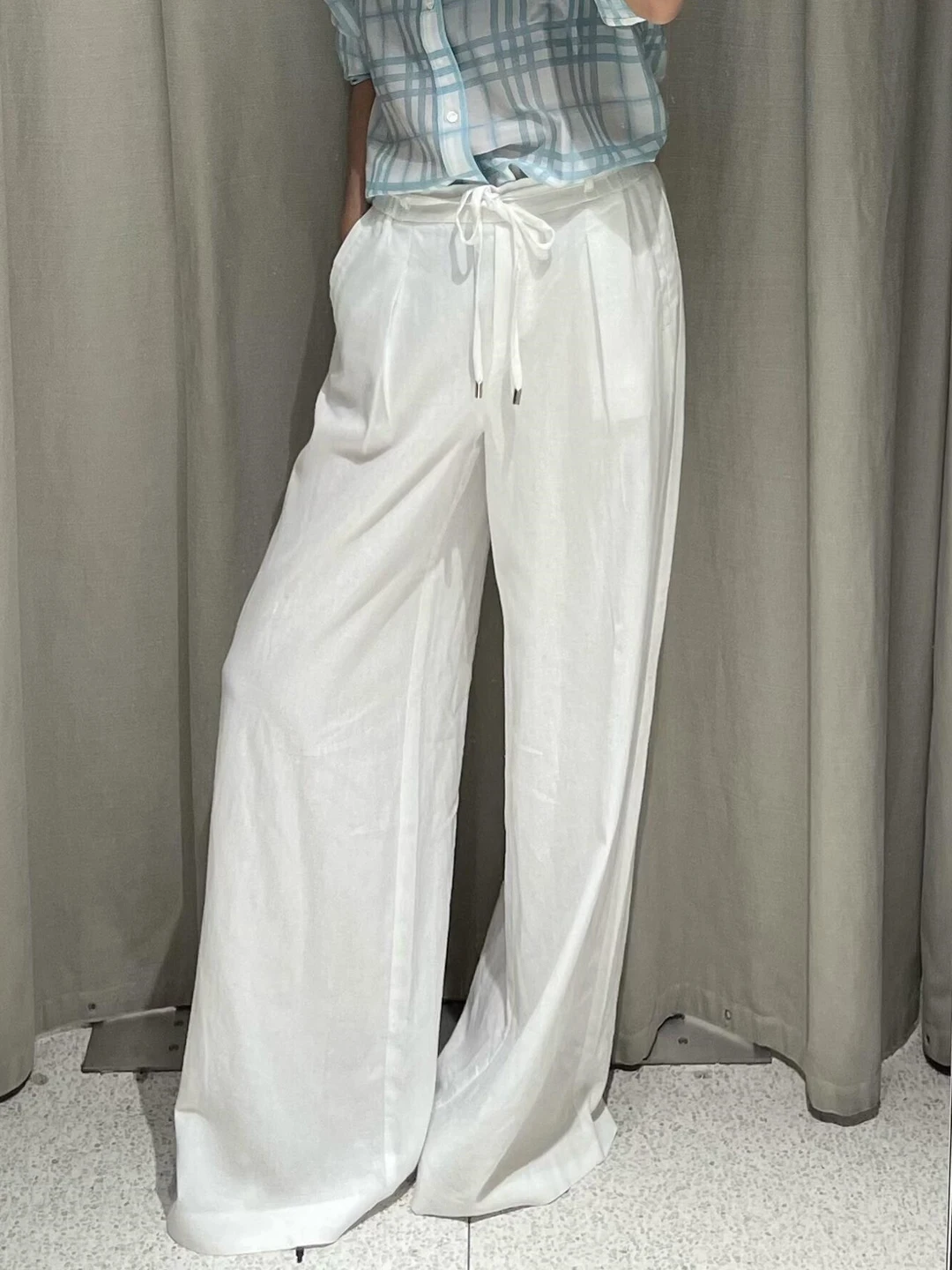 Calças Casuais de Linho Brancas Ultra- Atraentes com Corte Solto e Pernas Retas para Mulheres Verão Finas Novas Sle 2025 Calças Longas