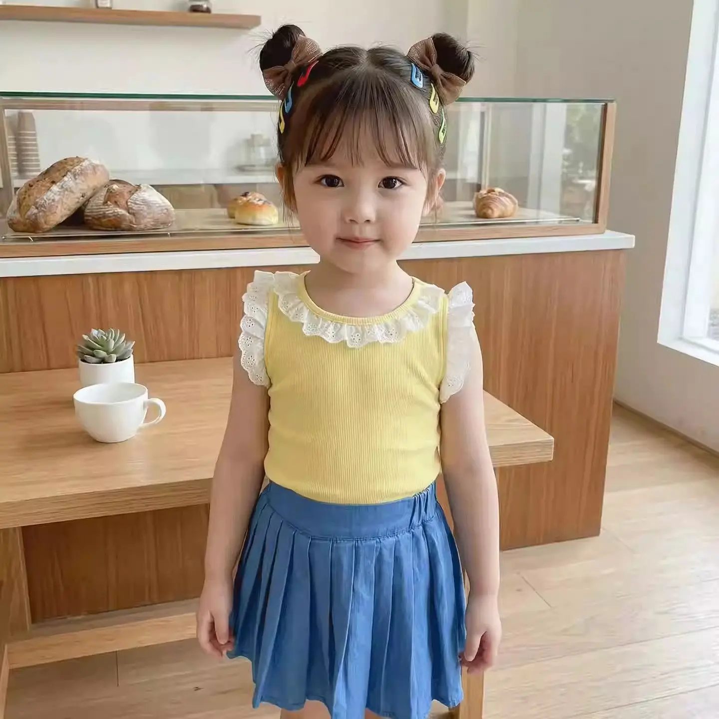 2026 Girls Summer Dress Vest Baby Childrens Sweet Lace Lace Collar Flying Sleeves Modal Outerwear Top