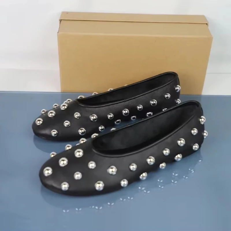 Designer Retro Black Rivet Ladies Ballet Flats Soft Leather Round Toe Shallow Female summer Footwear 2025 Plus Size Women Shoes