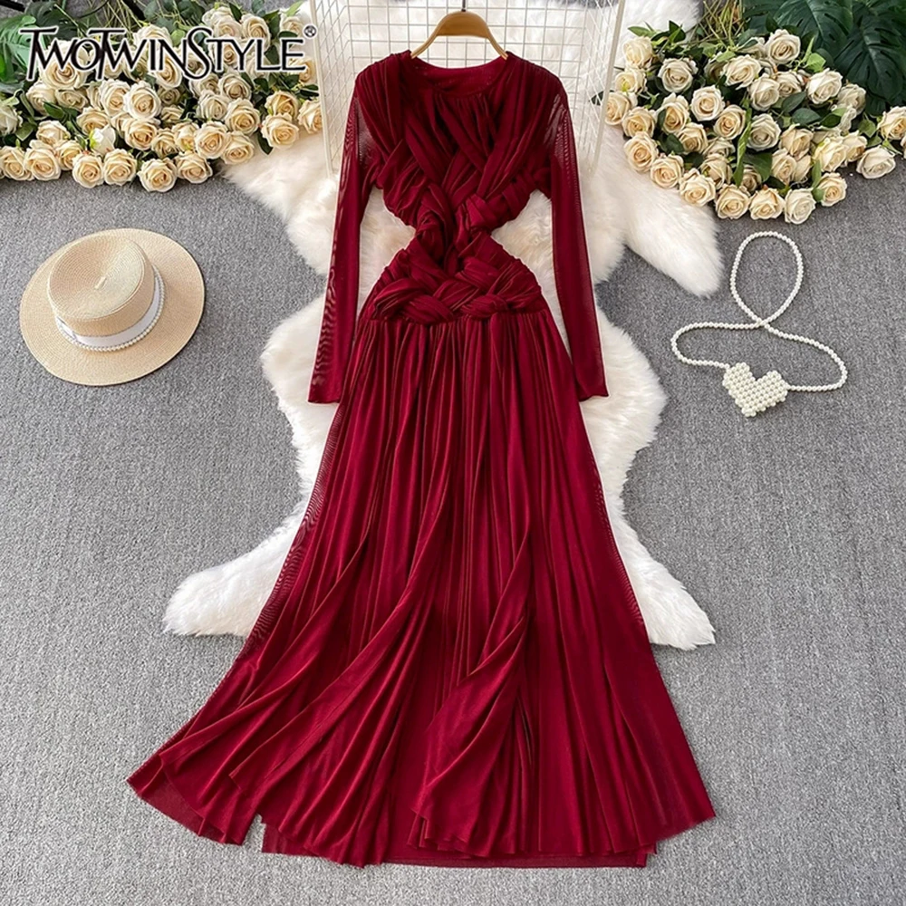 

TWOTWINSTYLE Solid Vintage Slimming Dresses For Women Round Neck Long Sleeve High Waist Folds Chic Dress Female Style KDR555176