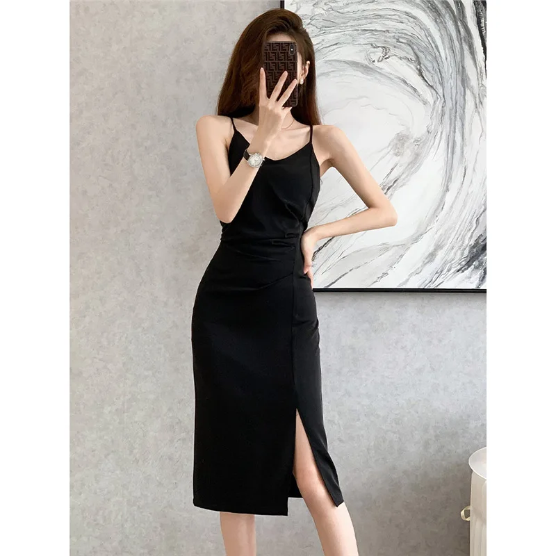 

Black Halter Dress Female Summer Advanced Sense 2025 New Waist Slimming Slit Halter Dress Summer