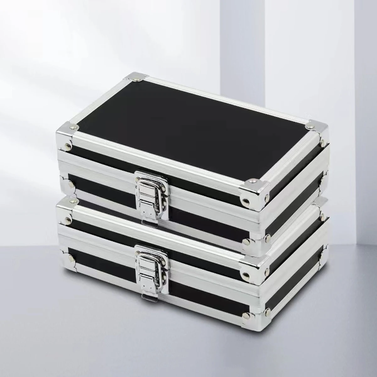 Leeseph Aluminum Alloy Mini Storage Box 18x11x5.8cm, Cosmetic Jewelry Display Box, Aluminum Box, Multi-Functional Storage Box