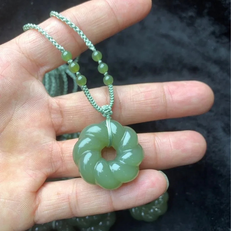 Hetian Jade Twisted Clasp Plum Blossom Pendant Men Women, Fashionable And Finely Crafted