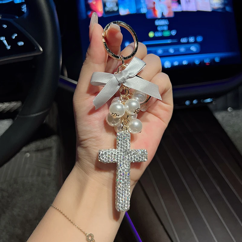 New Creative Cross Bow Water Diamond Keychain Fashion Bag Pendant Accessories Car Accessories Keychain