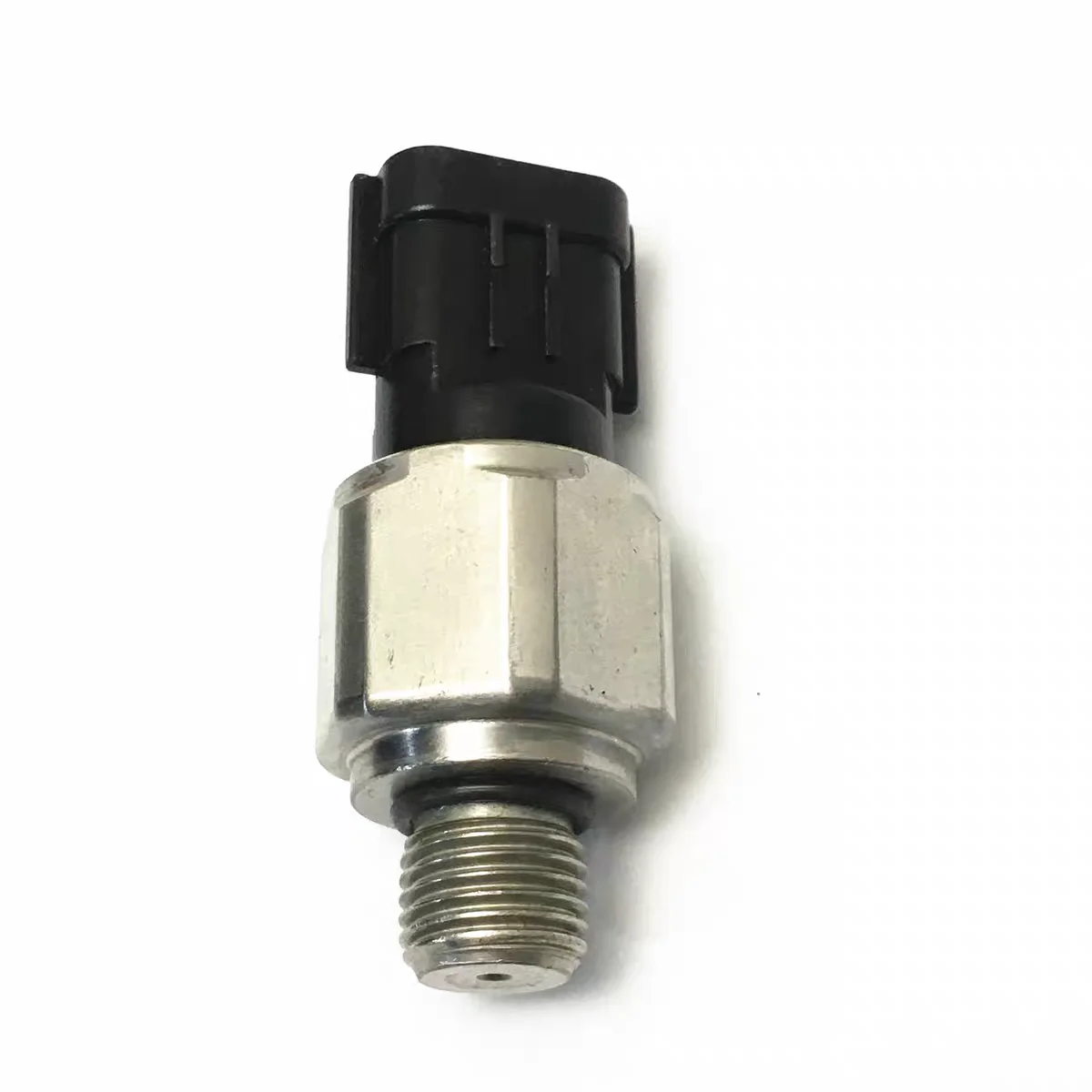 1pcs 100% KHR26940 47758304 Suitable for Excavator SH130 Hydraulic Pump Low Pressure Sensor Automotive Parts Electronic Componen